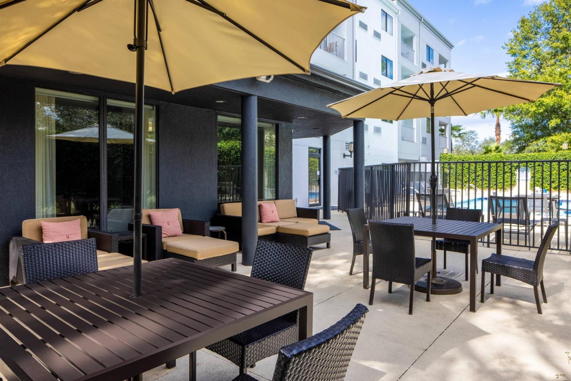 Courtyard Orlando Altamonte Springs Maitland Hotel Exterior foto